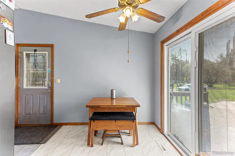 961 Jolly Road Alaiedon Township, MI 48864