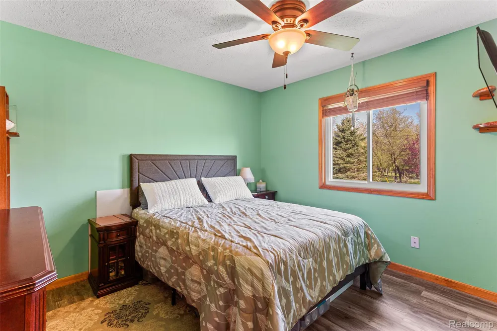 961 Jolly Road Alaiedon Township, MI 48864