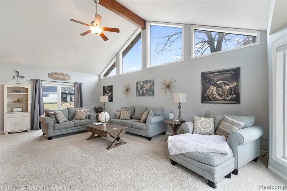 7151 Bayview Road Napoleon Township, MI 49201