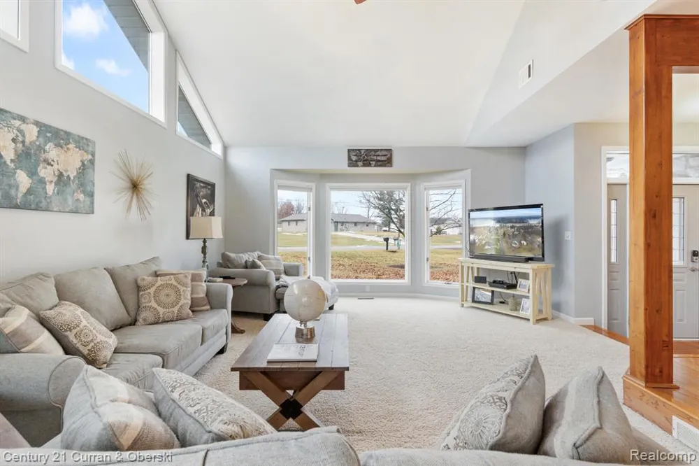 7151 Bayview Road Napoleon Township, MI 49201