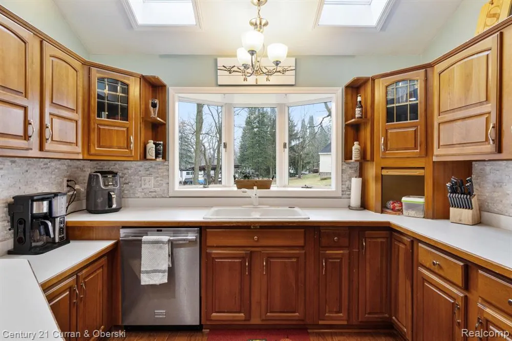 7151 Bayview Road Napoleon Township, MI 49201