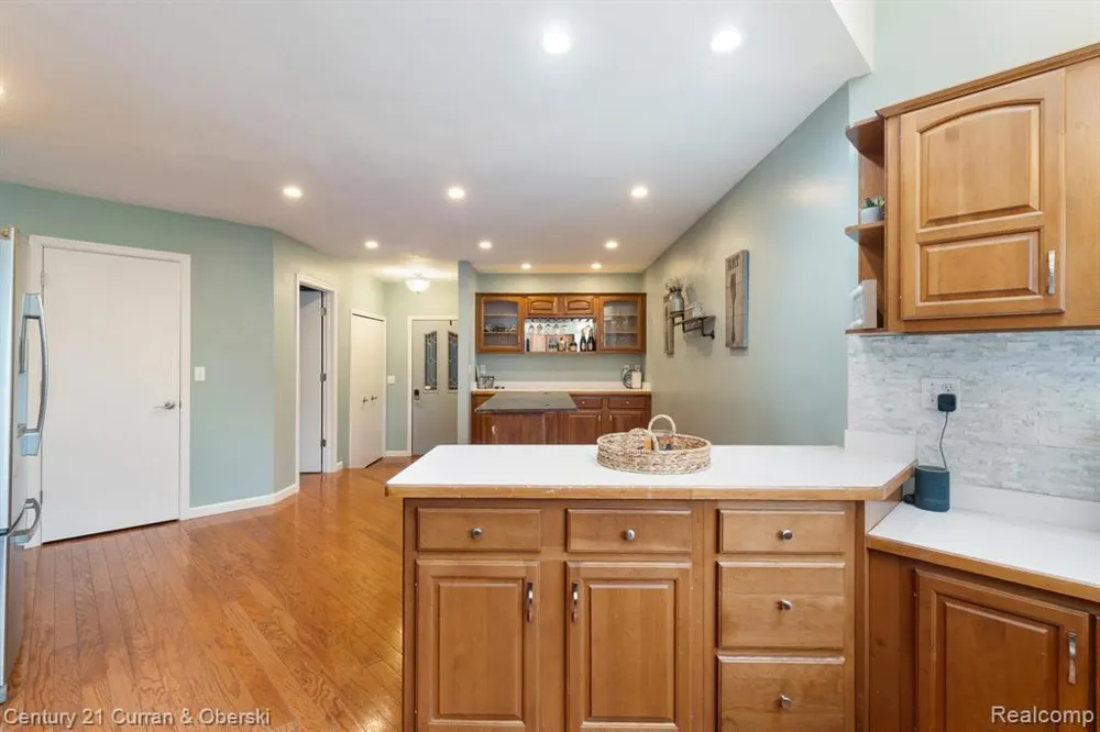 7151 Bayview Road Napoleon Township, MI 49201