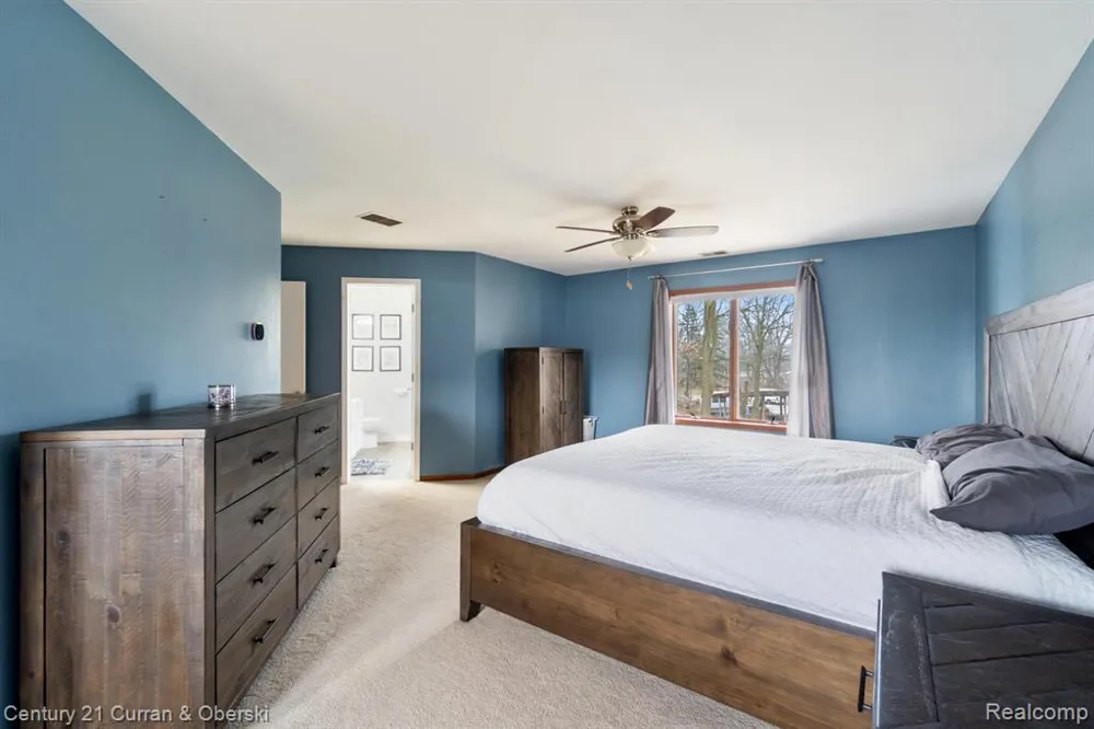 7151 Bayview Road Napoleon Township, MI 49201