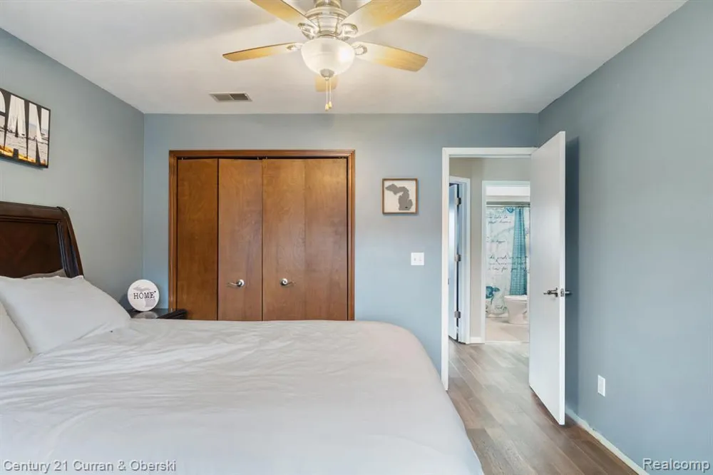 7151 Bayview Road Napoleon Township, MI 49201