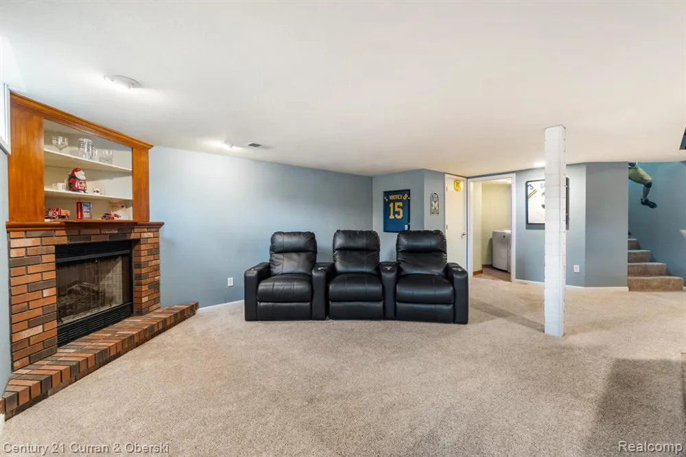 7151 Bayview Road Napoleon Township, MI 49201