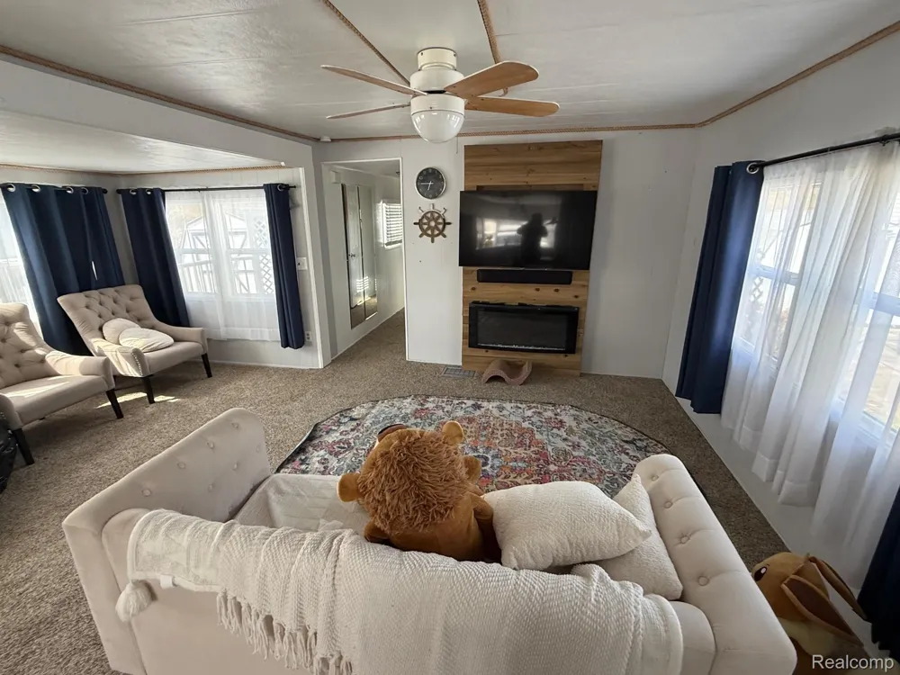 248 shoreline DR W. Sanilac Township, MI 48469