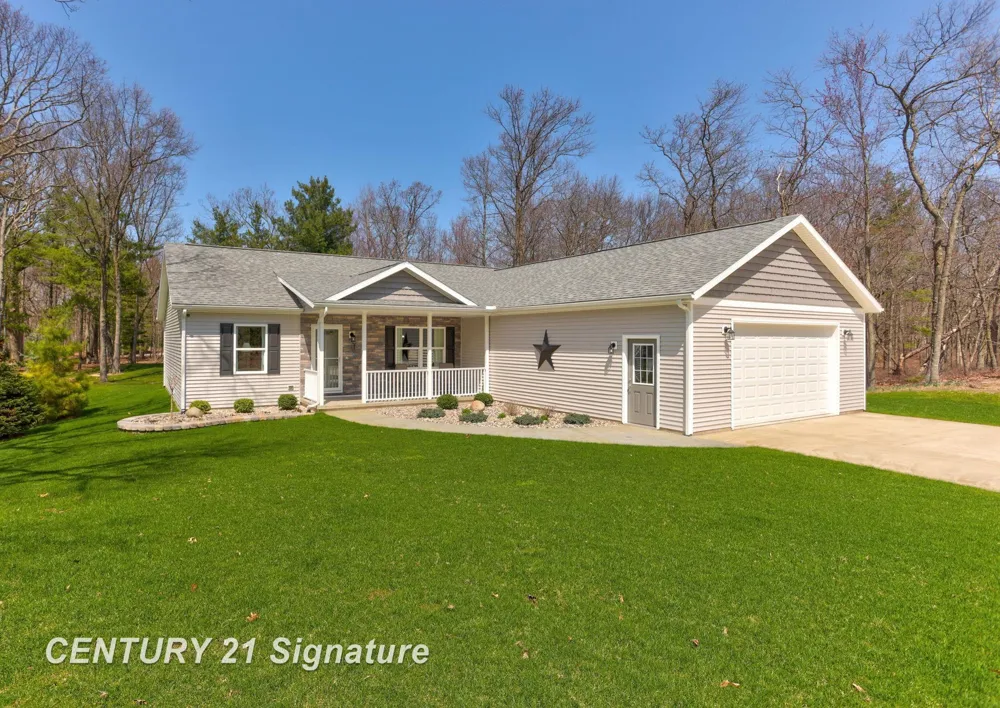 5728 Tipperary Drive Caseville Township, MI 48725