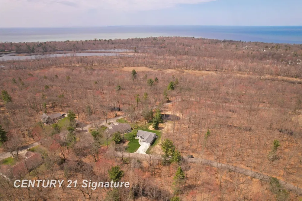 5728 Tipperary Drive Caseville Township, MI 48725