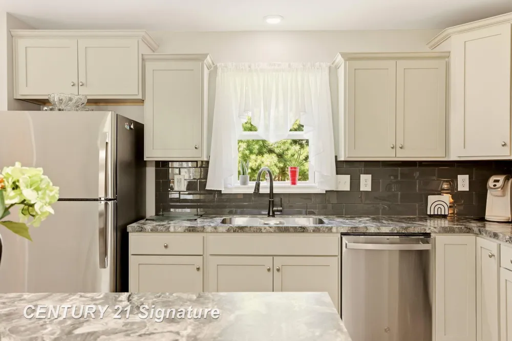 5728 Tipperary Drive Caseville Township, MI 48725