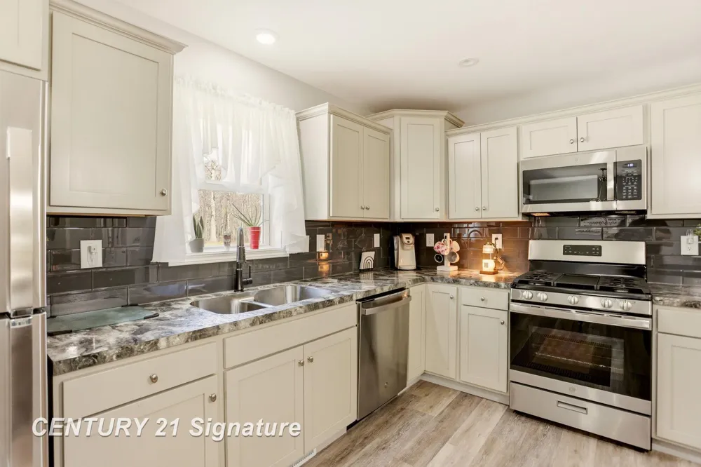 5728 Tipperary Drive Caseville Township, MI 48725