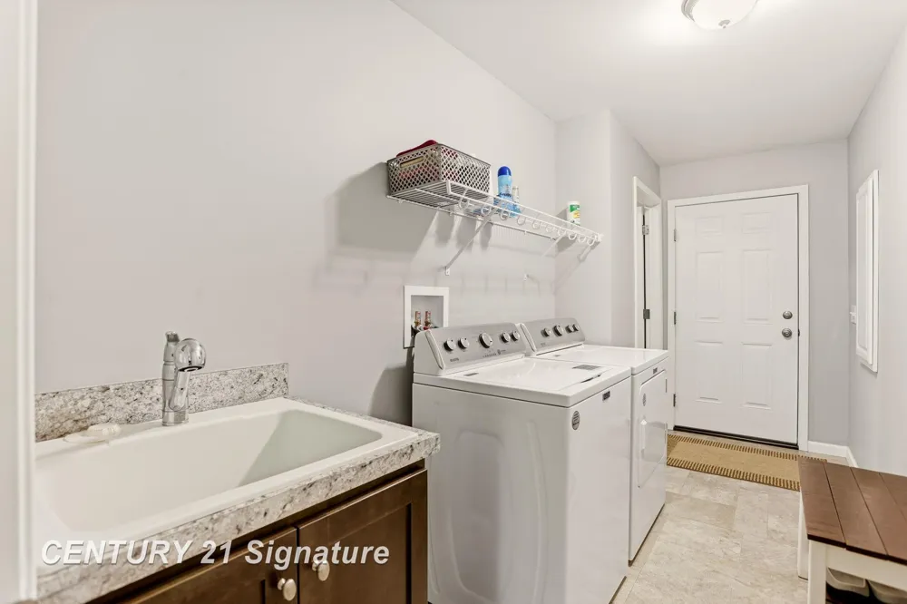 5728 Tipperary Drive Caseville Township, MI 48725
