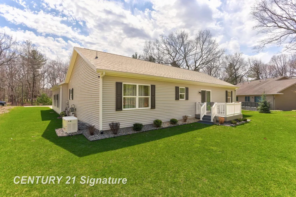 5728 Tipperary Drive Caseville Township, MI 48725