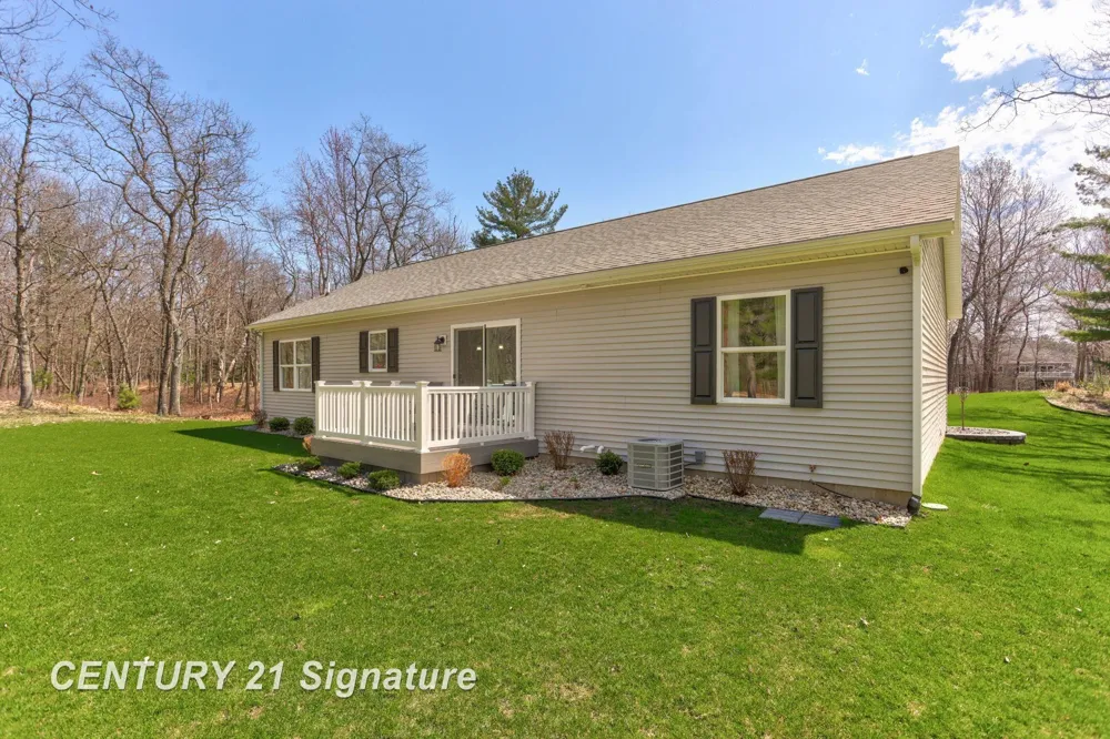 5728 Tipperary Drive Caseville Township, MI 48725
