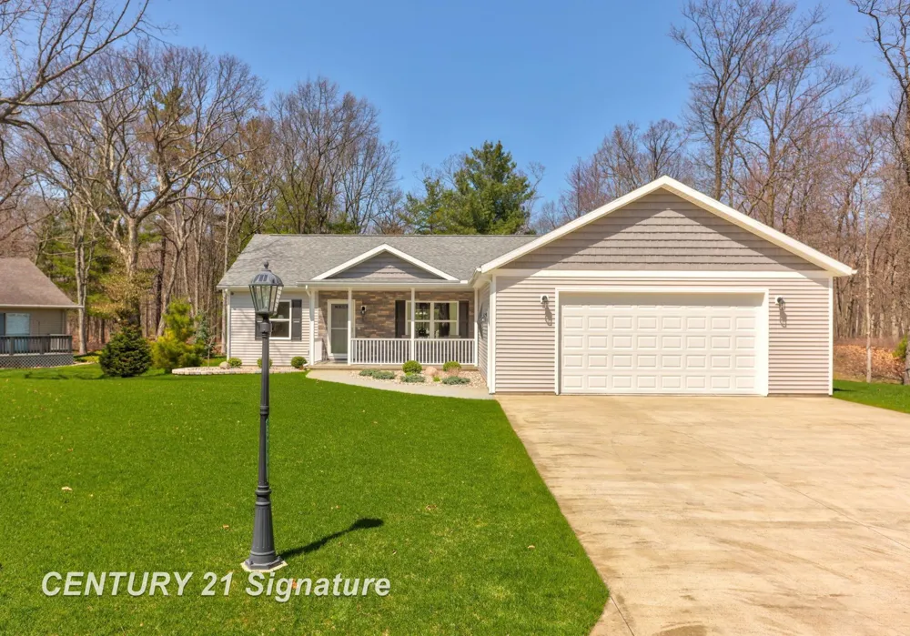 5728 Tipperary Drive Caseville Township, MI 48725