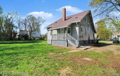 6023 Wayne Road