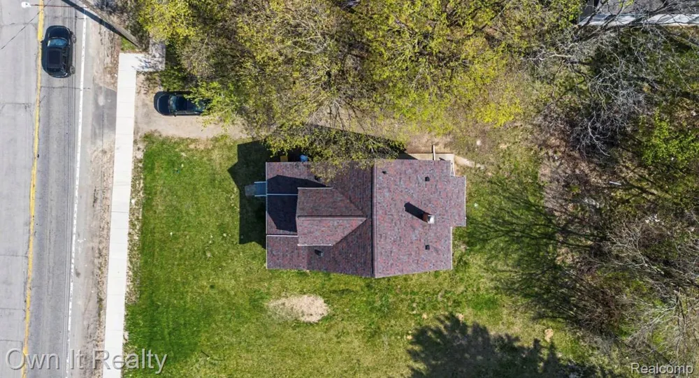 6023 Wayne Road Romulus City, MI 48174