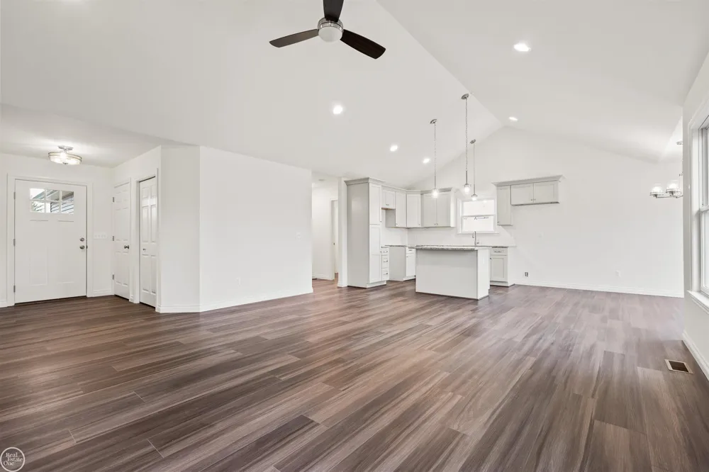 2 Riley Road St Clair City, MI 48079