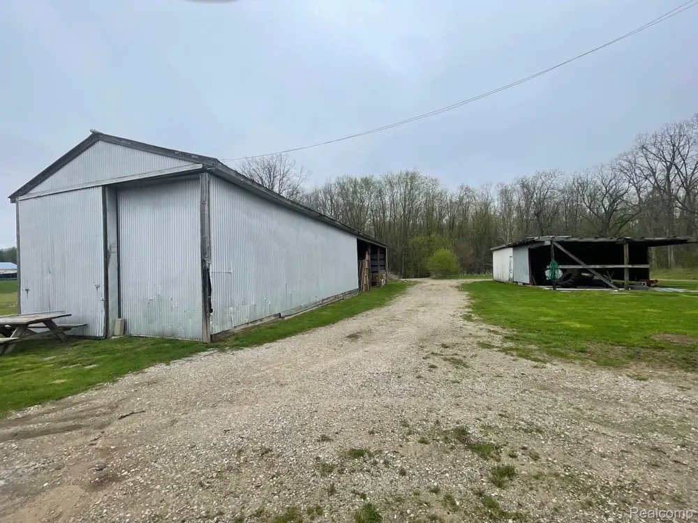 8261 Fenton Road Grand Blanc Charter Township, MI 48439