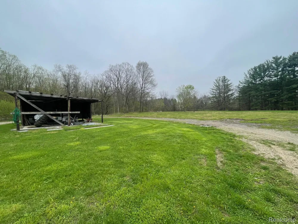 8261 Fenton Road Grand Blanc Charter Township, MI 48439