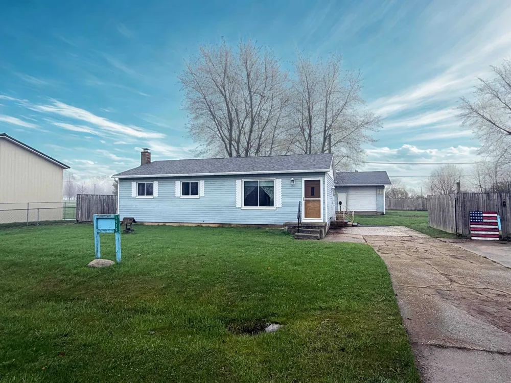 1920 Circle Drive Fairgrove Village, MI 48733