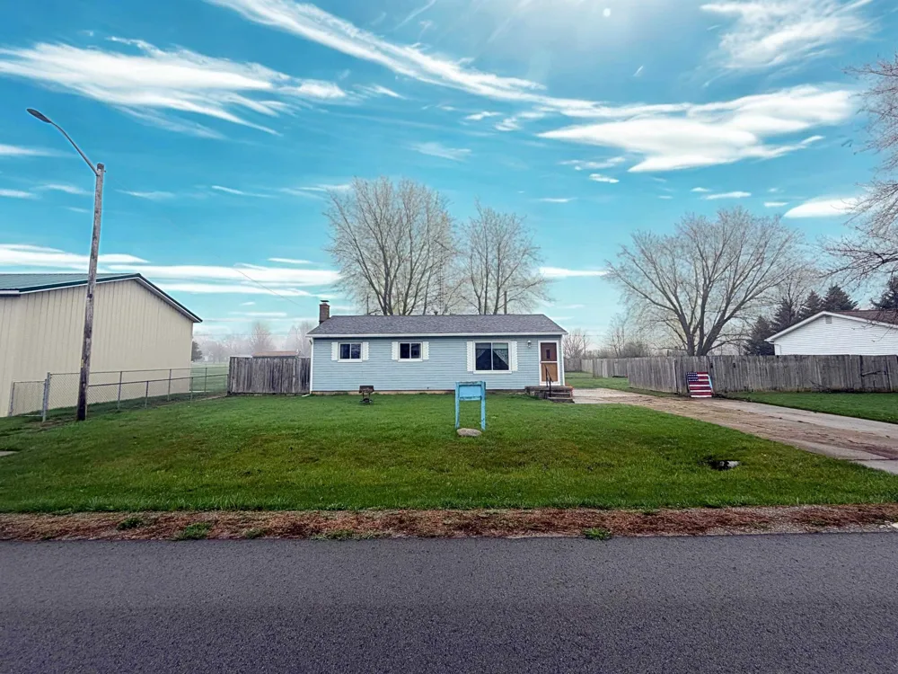 1920 Circle Drive Fairgrove Village, MI 48733