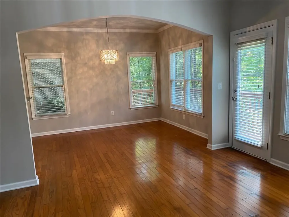 1664 OAKBROOK LAKE DRIVE Norcross, GA 30093