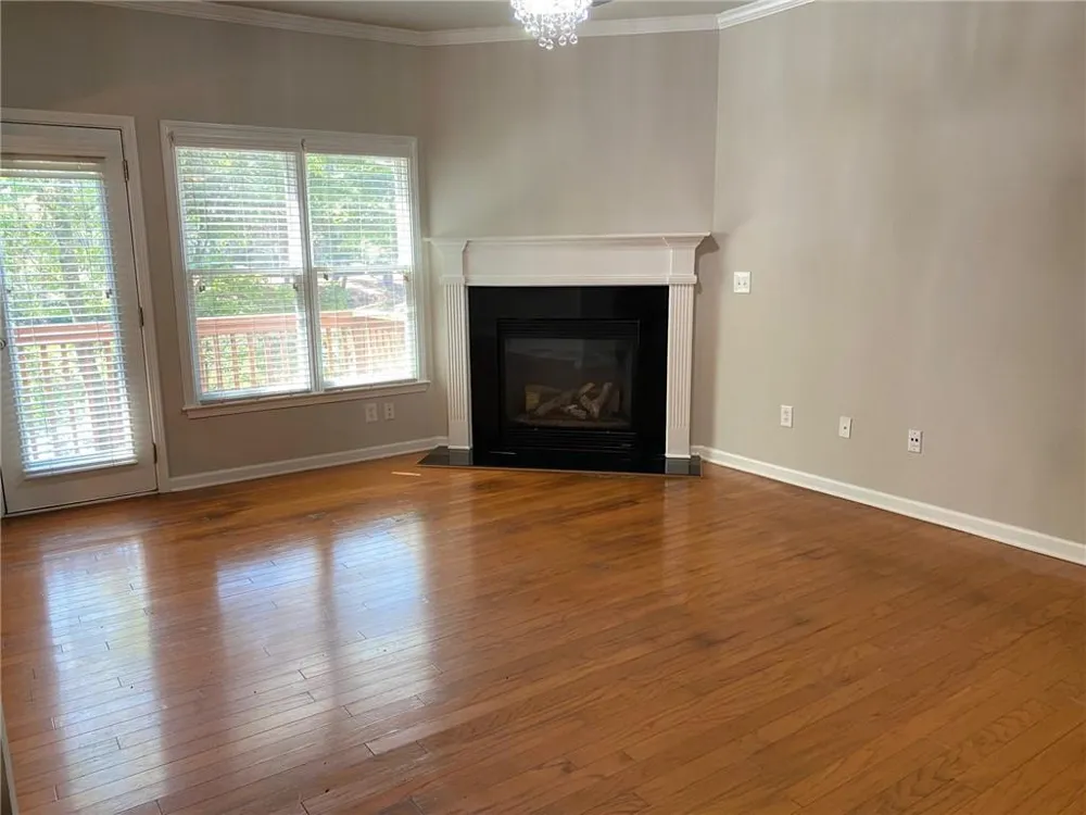 1664 OAKBROOK LAKE DRIVE Norcross, GA 30093