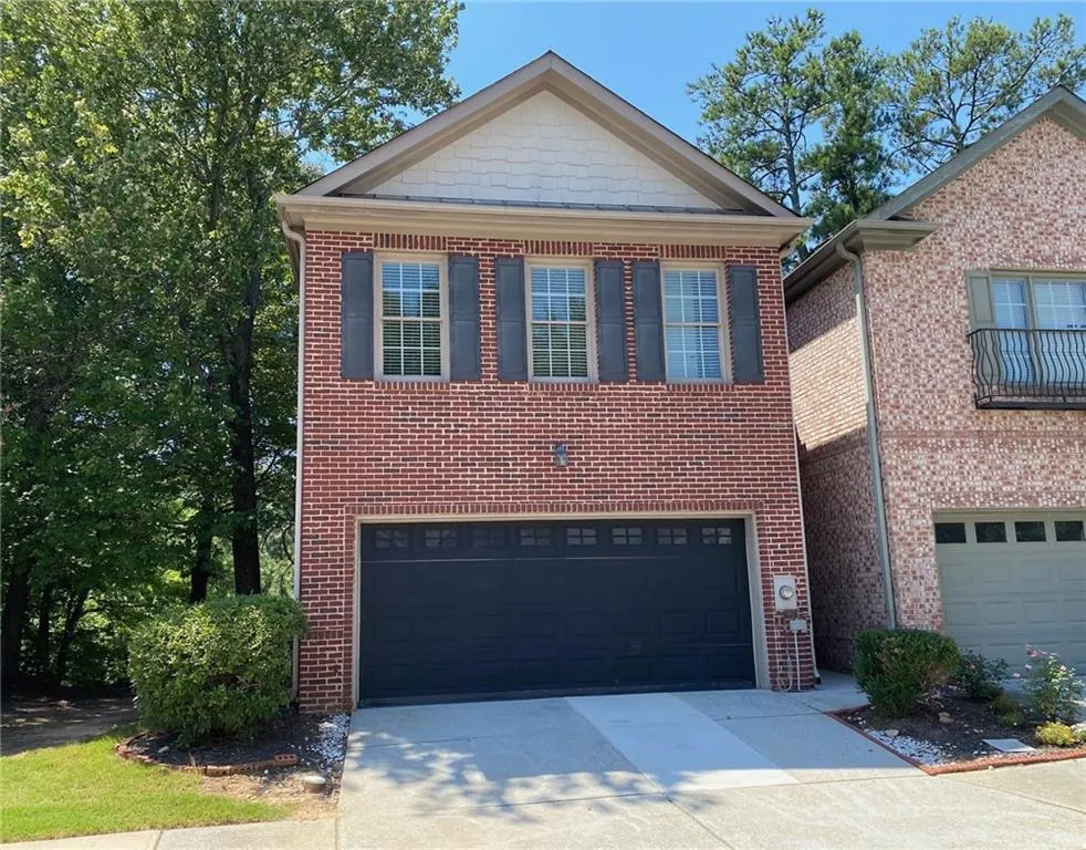 1664 OAKBROOK LAKE DRIVE Norcross, GA 30093
