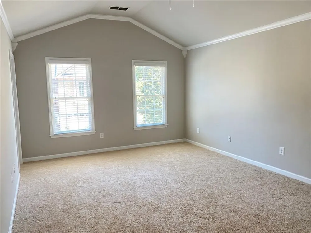 1664 OAKBROOK LAKE DRIVE Norcross, GA 30093
