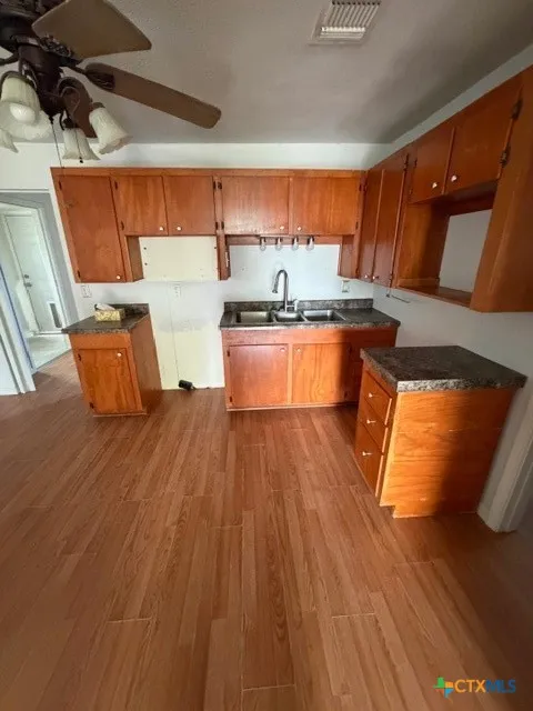707 W Houston Avenue Seadrift, TX 77983