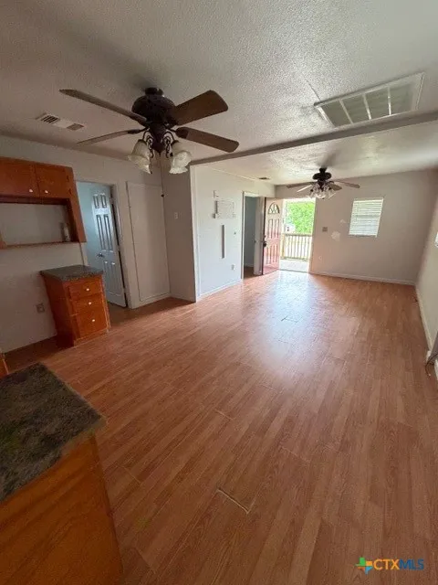 707 W Houston Avenue Seadrift, TX 77983