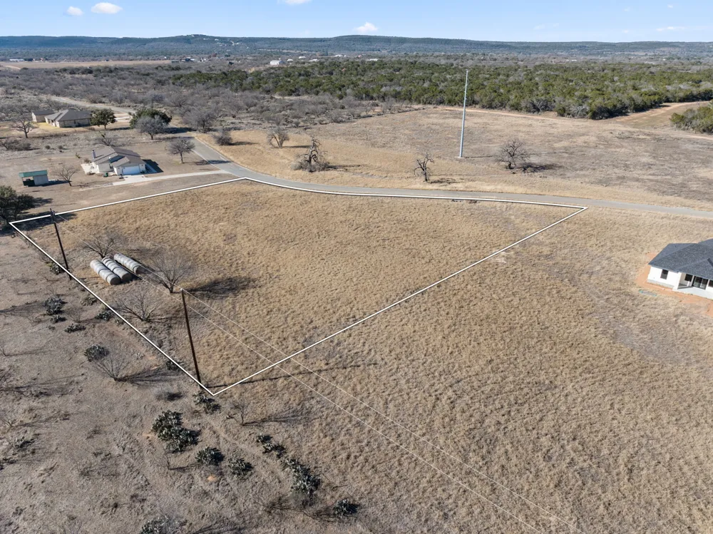 13 Lone Oak Drive Burnet, TX 78611