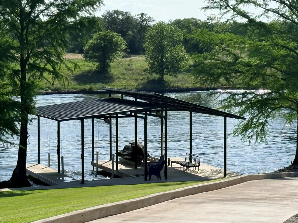 13 Lone Oak Drive Burnet, TX 78611
