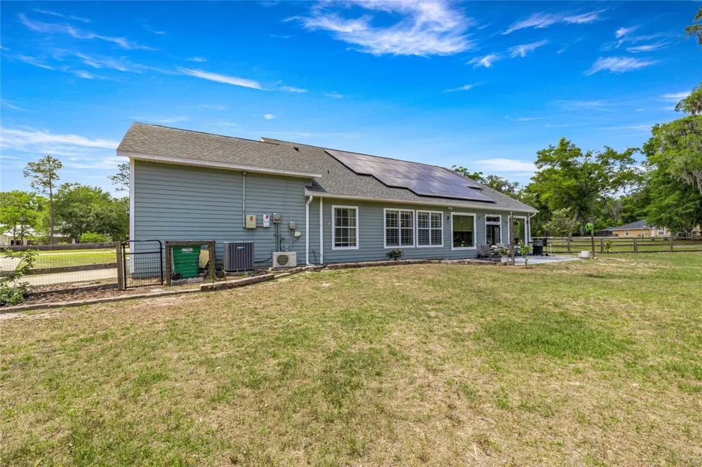 25162 NW 204TH PLACE High Springs, FL 32643