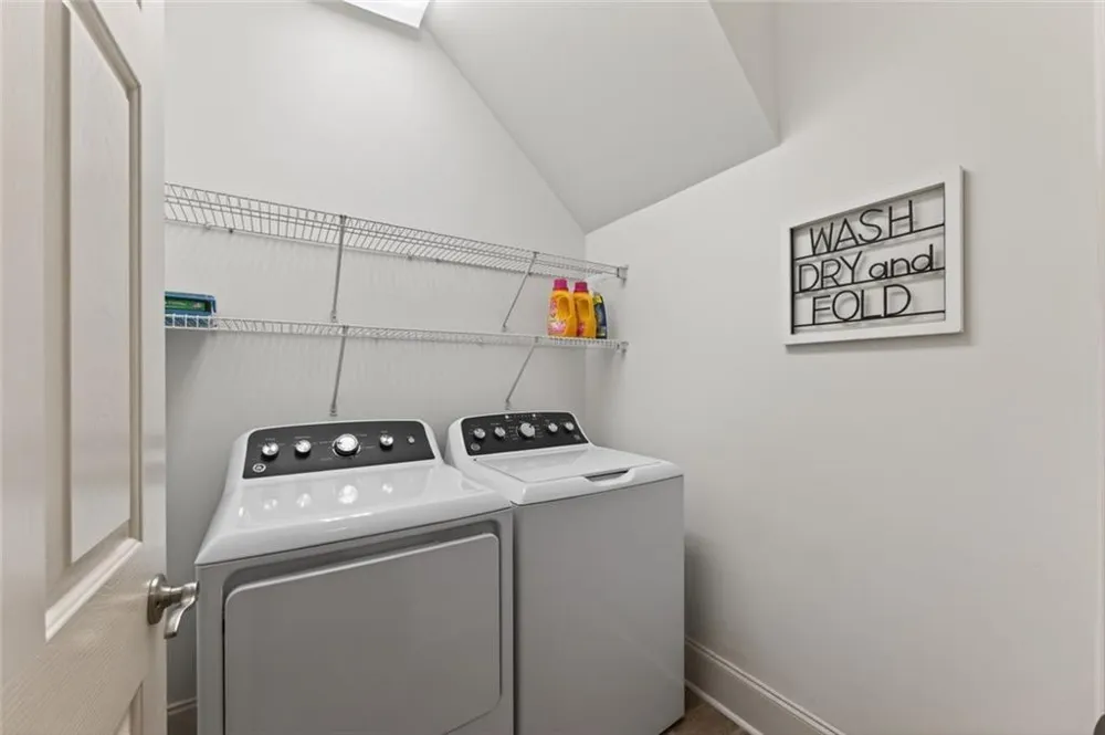 107 River Knoll Way Dahlonega, GA 30533