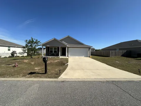 26 W Lockwood Way