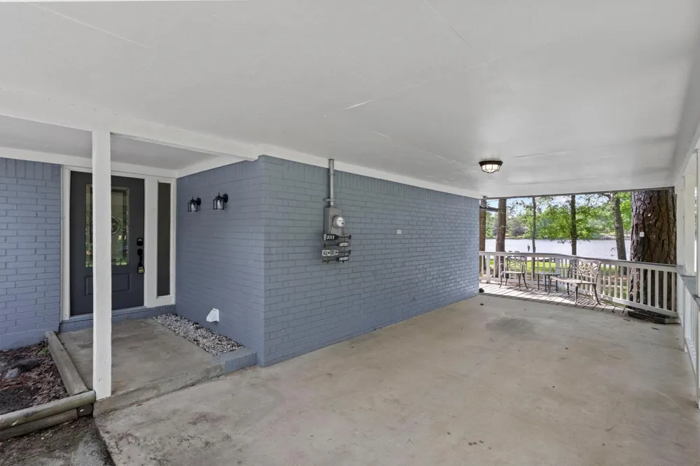 439 Sherwood Forest Drive Woodville, TX 75979