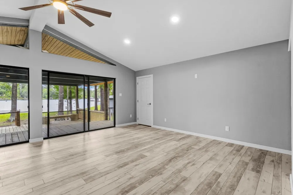439 Sherwood Forest Drive Woodville, TX 75979