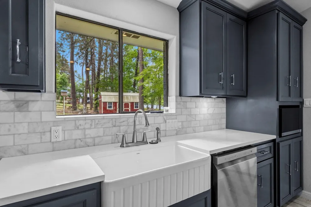 439 Sherwood Forest Drive Woodville, TX 75979