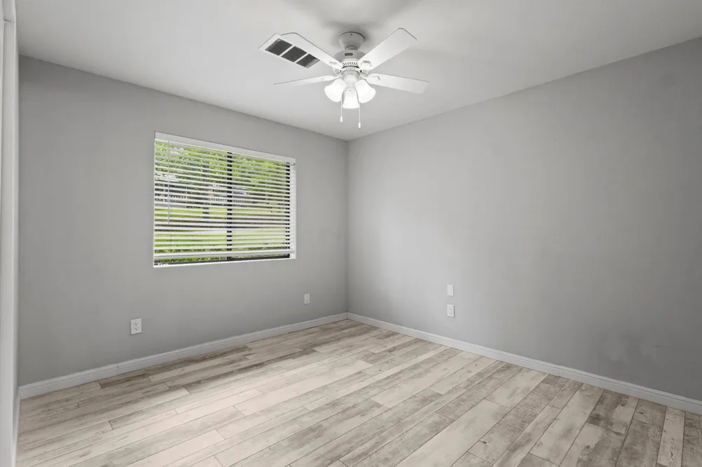 439 Sherwood Forest Drive Woodville, TX 75979