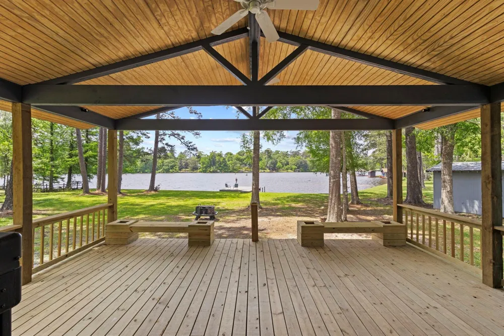 439 Sherwood Forest Drive Woodville, TX 75979