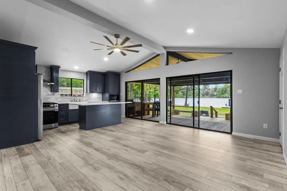 439 Sherwood Forest Drive Woodville, TX 75979