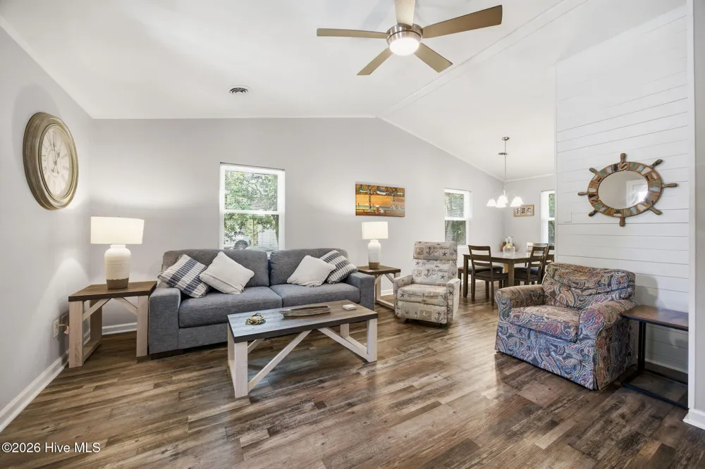 137 Doe Drive Emerald Isle, NC 28594