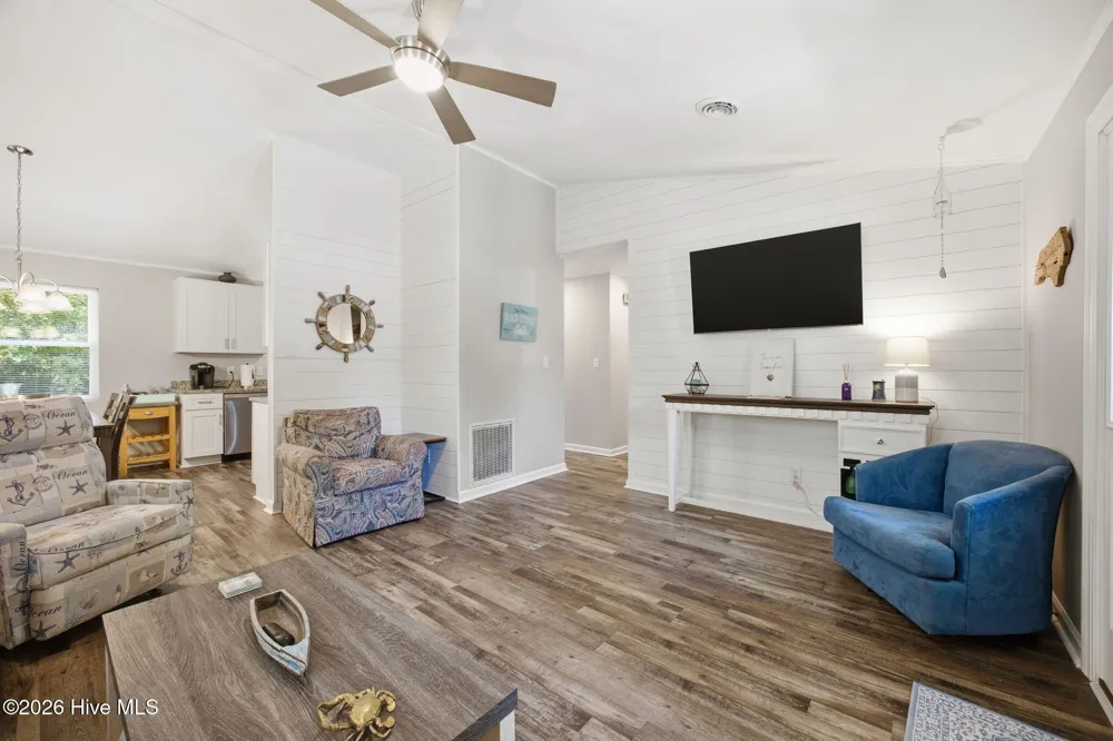 137 Doe Drive Emerald Isle, NC 28594
