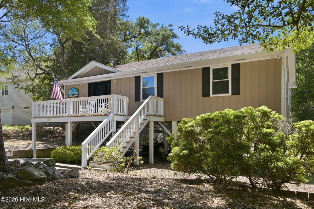 137 Doe Drive Emerald Isle, NC 28594