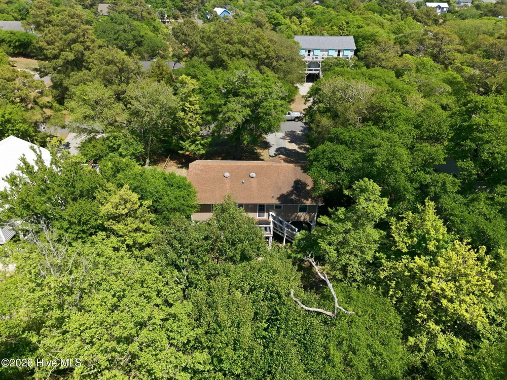 137 Doe Drive Emerald Isle, NC 28594