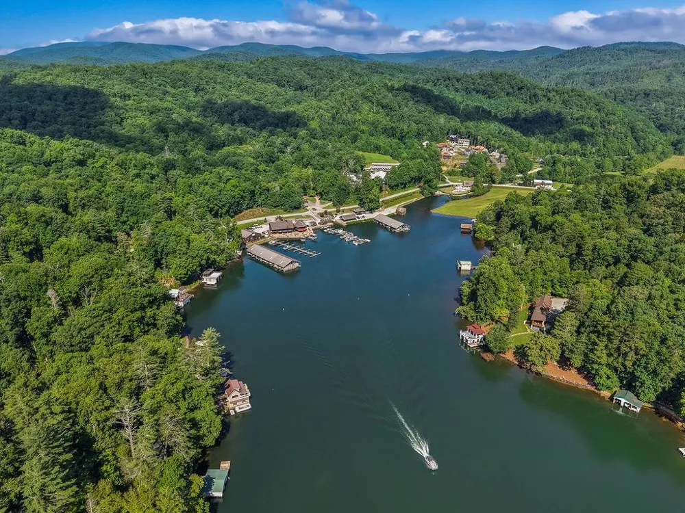 80 Cove View Lane Clarkesville, GA 30523