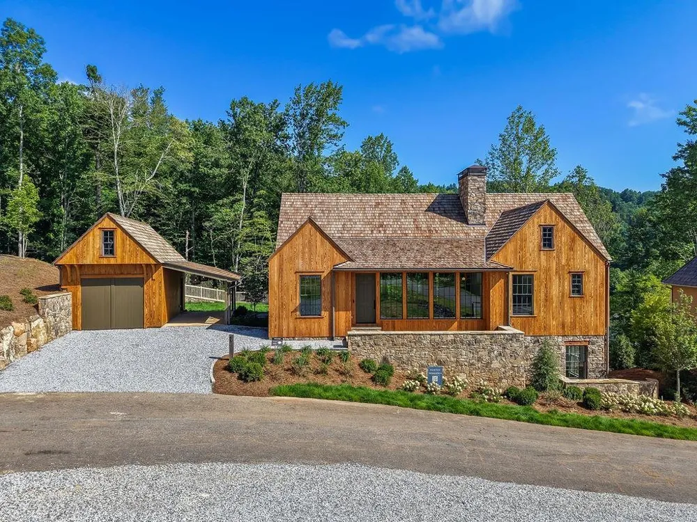80 Cove View Lane Clarkesville, GA 30523