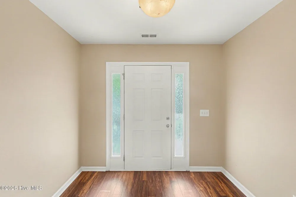 2547 Crescent Forest Drive Raleigh, NC 27610