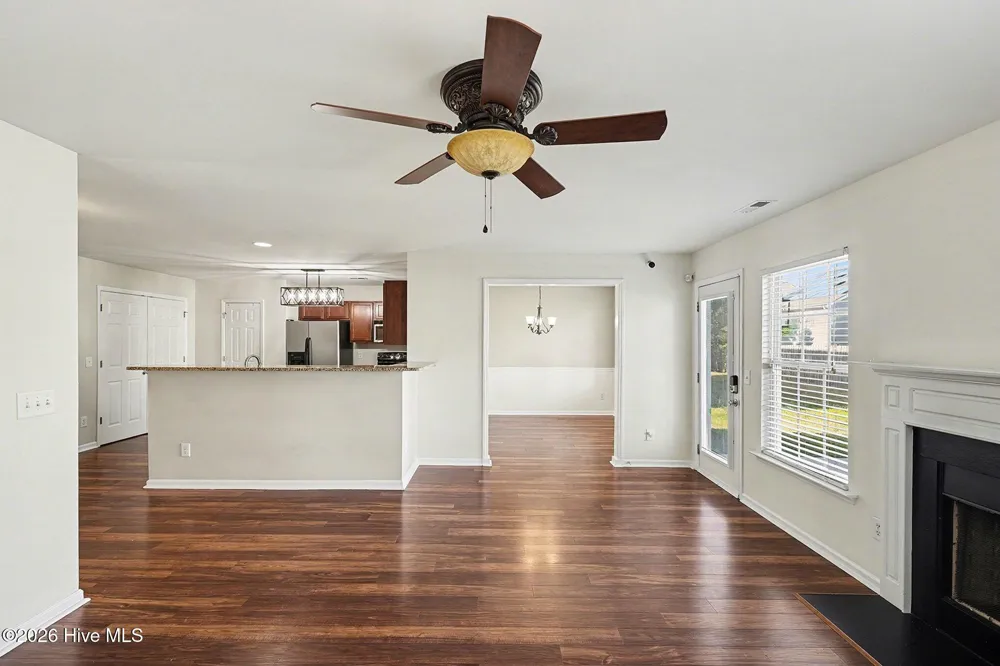 2547 Crescent Forest Drive Raleigh, NC 27610